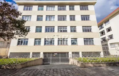 Apartamento amplo, moderno e pronto para morar em curitiba!