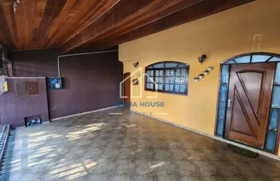 Ótimo sobrado à venda, com 04 dormitórios (sendo 01 suíte) no bairro jardim santa luzia, pindamonha