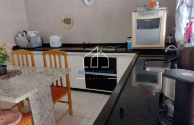 Casa à venda, com 2 dormitórios, 1 edícula, conjunto residencial araretama, pindamonhangaba, sp