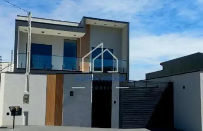 Lindo sobrado à venda, com piscina e 3 dormitórios sendo 1 suíte - loteamento santa clara, pindamon