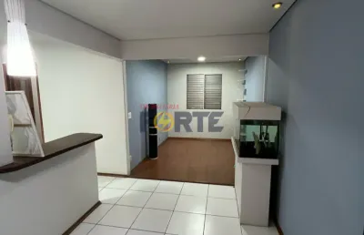 Apartamento à venda na principal avenida da cohab i