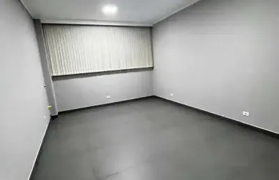 Sala comercial para locação com 27m², ótima oportunidade, posição privilegiada, localizada no centr