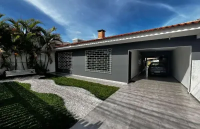 Casa com 3 quartos à venda na Rua Alberto Karas, Fazenda Velha, Araucária