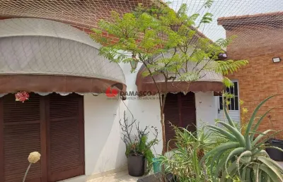 Casa com 3 quartos à venda na Rua Arapuã, 75, Santa Maria, São Caetano do Sul