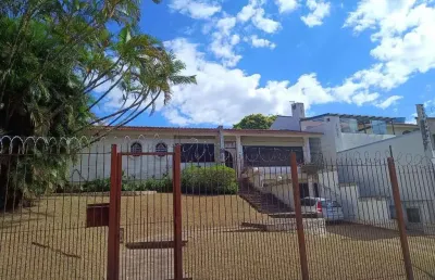 Casa para venda em porto alegre, cristal, 4 dormitórios, 3 banheiros, 3 vagas