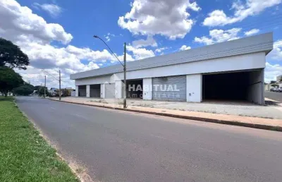 Ponto comercial para alugar no conjunto segismundo pereira, uberlândia  por r$ 8.000