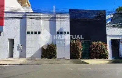 Casa comercial com 6 salas para alugar no centro, uberlândia  por r$ 6.000