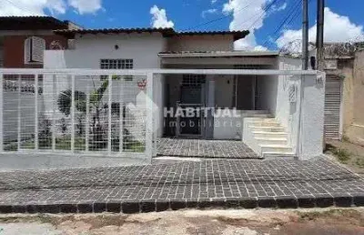 Casa comercial com 2 salas para alugar no lidice, uberlândia  por r$ 6.000