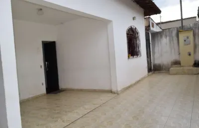 Casa com 3 quartos à venda no Céu Azul, Belo Horizonte 