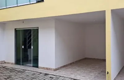 Maravilhosa casa duplex de condomínio em  campo grande