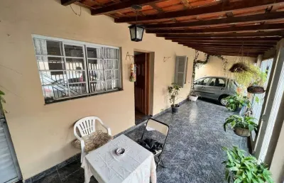 Casa com 4 quartos à venda na Rua Maurício Villaca, 82, Santa Luzia, Bragança Paulista