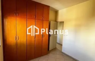 Apartamento com 2 quartos para alugar na Vila Cardia, Bauru 