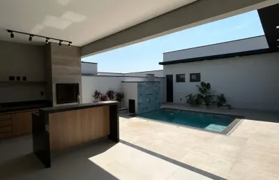 Casa com 3 suites e planejados com piscina no condominio milano em indaiatuba sp