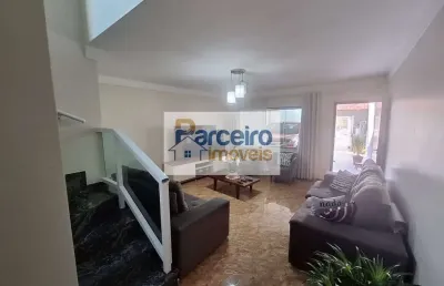 Casa com 3 quartos à venda na Rua Barra do Rio Grande, 14, Vila São Geraldo, São Paulo