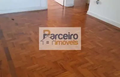Casa assobradada com 2 quartos para locação, tatuapé, são paulo, sp