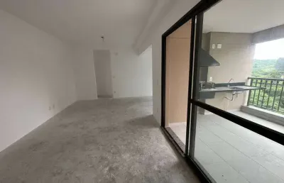 Apartamento para venda tem 120 metros quadrados com 4 quarto sendo 3 suites