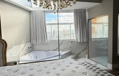 Cobertura triplex 18 do forte. 3 dorms 2 vagas. 170m2 mobiliado