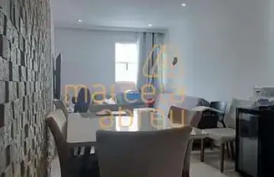Vendo apartamento, 02 quartos, 60 metros, 01 vaga, no bairro da torre