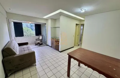Vende-se apartamento de 70m² no coração do espinheiro