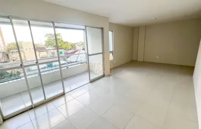Apartamento com 3 quartos para alugar na Rua Rodrigues de Mendonça, 31, Prado, Recife