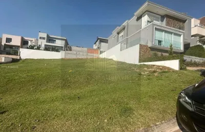 Terreno à venda na Avenida Paisagem, Cidade Tamboré, Santana de Parnaíba