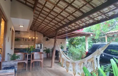 Casa em condomínio fechado com 3 quartos à venda na Rodovia BA-099, s/n, Imbassai, Mata de São João