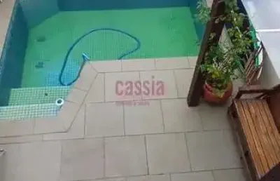 Casa com 4 quartos, aparecida, santos - r$ 1.35 mi, cod: 4679