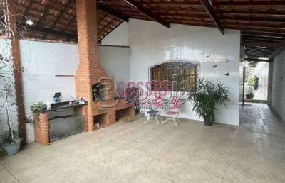 Casa com 3 quartos, tude bastos, praia grande - r$ 530 mil, cod: 2320