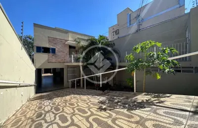 Sobrado bairro dom aquino, terreno de 704,14, área construída de 267,78, 4 quartos, sendo 2 suítes, sala ampla, sala de jantar, escritório, espaço gourmet, piscina, valor r$ 900.000,00 codigo: 104497