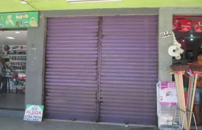 Ponto comercial/loja/box para aluguel com 67 metros quadrados em ponto chic - nova iguaçu - rj