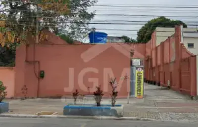 Terreno comercial para alugar na Rua Mister Watkins, 305, Centro, Mesquita