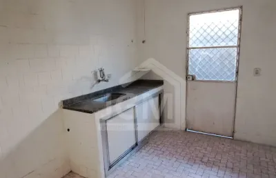 Casa com 2 quartos para alugar na Rua Procópio, 916, Santo Elias, Mesquita