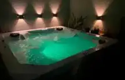 Casa com 3 quartos à venda no Bom Jardim, Maringá 