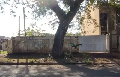 Terreno à venda na Zona 07, Maringá 