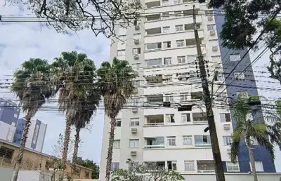 Apartamento com 3 quartos para alugar na Vila Cleópatra, Maringá 