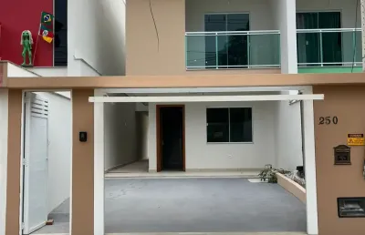 Vendo granja dos cavaleiros lindo duplex com 3 qtos, macaé/rj