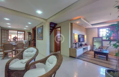 Casa à venda em novo hamburgo, canudos, com 5 quartos, com 230.26 m²