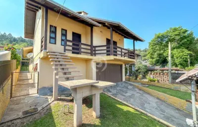Casa à venda em estância velha, união, com 3 quartos, com 233.25 m²
