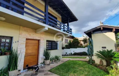 Venda | casa com 266,00 m², 4 dormitório(s), 4 vaga(s). petrópolis, novo hamburgo