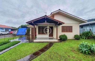 Casa à venda em estância velha, rincão gaúcho, com 4 quartos, com 140 m²