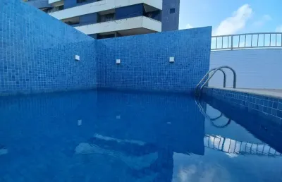 Lindo apartamento com 4 suítes, piscina e churrasqueira, com vista mar.