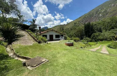 Sítio com 3 dormitórios à venda, 24200 m² por r$ 1.630.000,00 - itaipava - petrópolis/rj