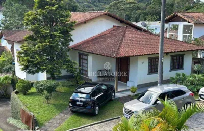 Casa com 4 dormitórios à venda, 140 m² por r$ 985.000,00 - panorama - teresópolis/rj