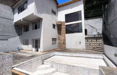 Casa com 4 quartos à venda por r$ 590.000 - tijuca - teresópolis/rj