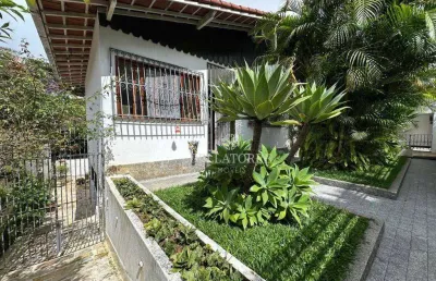 Casa com 3 dormitórios à venda, 179 m² por r$ 980.000,00 - carlos guinle - teresópolis/rj