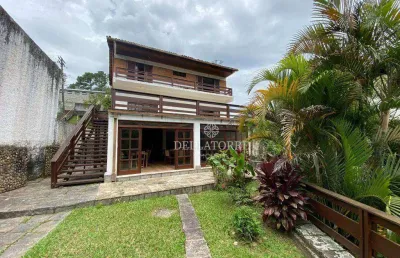Casa com 4 dormitórios, 329 m² - venda por r$ 1.450.000,00 ou aluguel por r$ 7.113,97/mês - carlos guinle - teresópolis/rj
