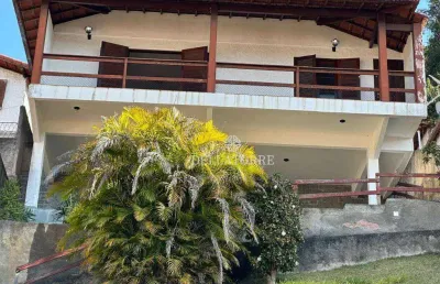 Casa ampla, fora de condominio, à venda, 160 m² por r$ 550.000 - tijuca - teresópolis/rj