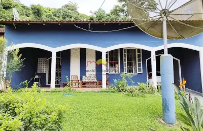 Casa com 3 quartos à venda no Petrópolis, Joinville 
