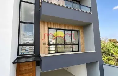Casa com 3 quartos à venda no Floresta, Joinville 