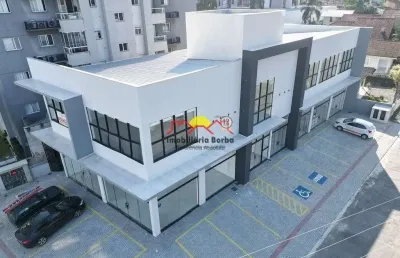 Sala comercial para alugar no Bom Retiro, Joinville 